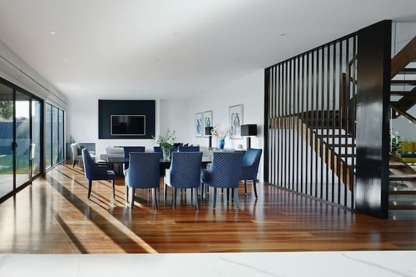 Comment réaliser un home staging efficace pour vendre son bien immobilier ?